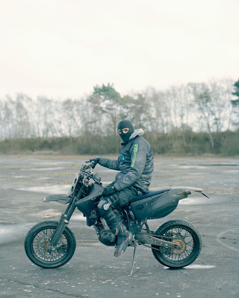 Gangi motocyklowe istnieją nie tylko na filmach. Tak widzi je Spencer Murphy 5
