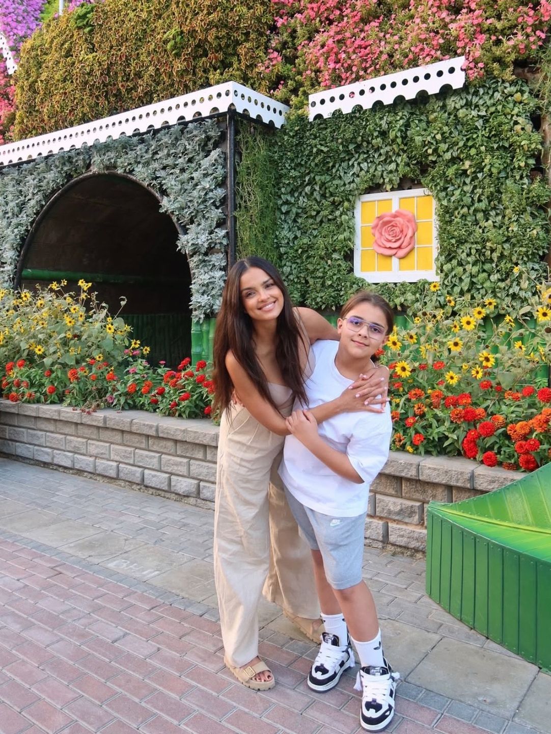 Klaudia El Dursi eksploruje Dubaj z rodziną