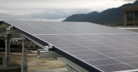 Columbus Energy: Umowy nabycia 11 spółek realizujących farmy PV weszły w życie