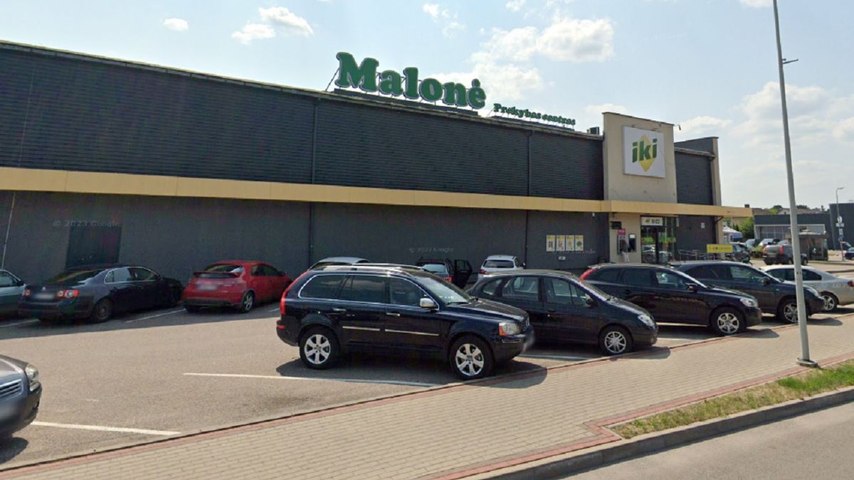 Dyskonty w litewskich Druskiennikach nie narzekają na nadmiar klientów.