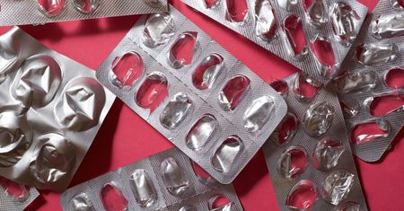 Poprosiła o 180 tabletek. Lekarz alarmuje, co łykają na wsi
