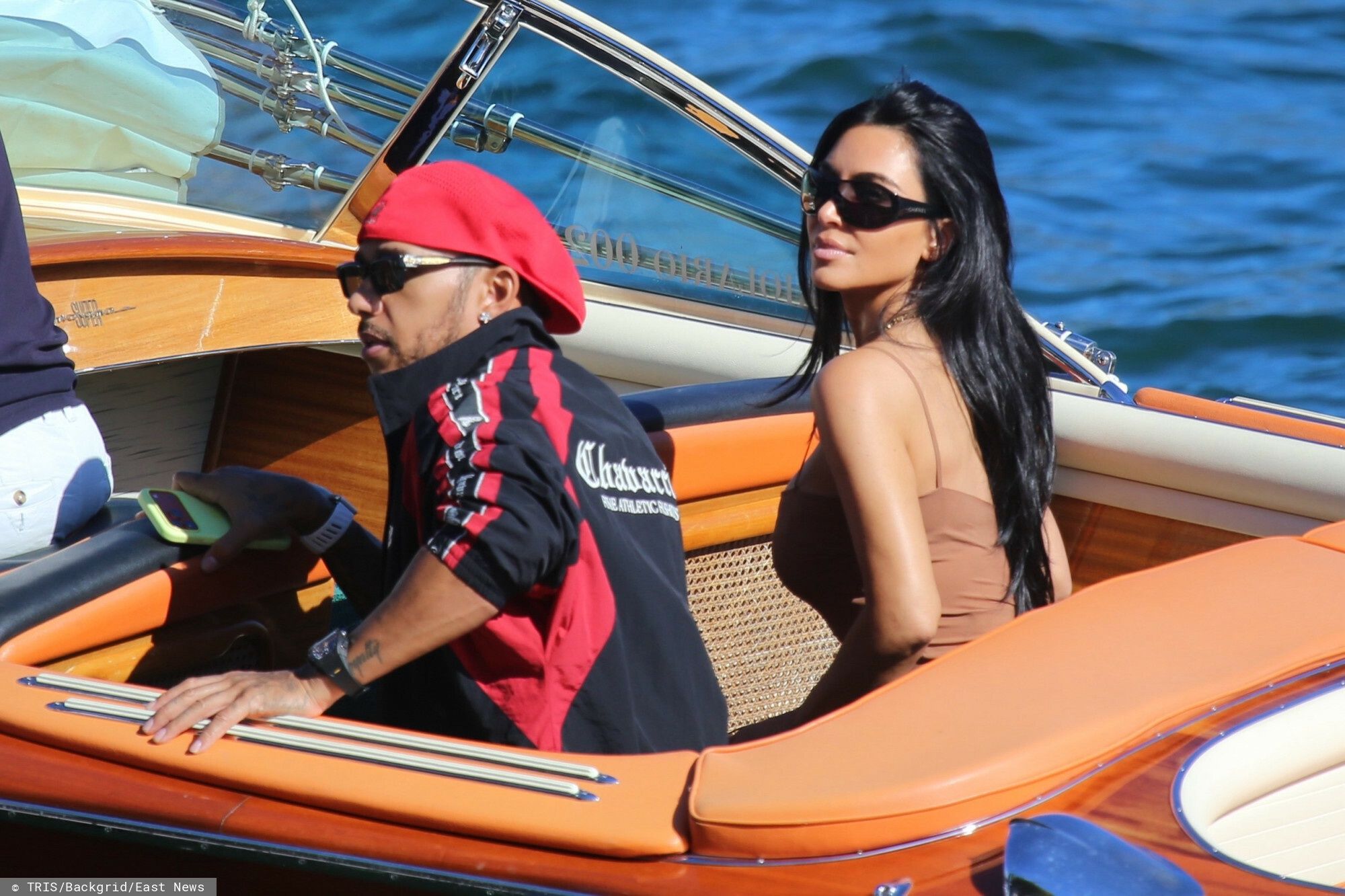 Kim Kardashian i Lewis Hamilton EMANUJĄ MIŁOŚCIĄ