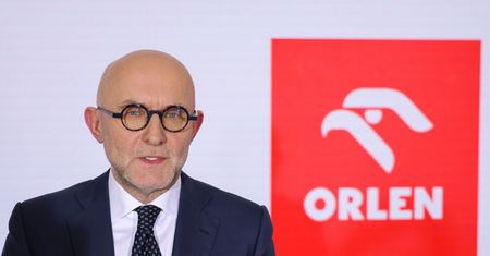 Kurs akcji Orlenu spada. Koncern wstrzymuje budowę Olefin. Ma nową koncepcję