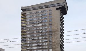 To był symbol luksusu w PRL. Ten blok znał każdy