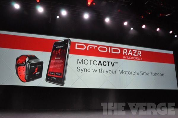 Motorola RAZR oficjalnie. Ma 7,1 mm grubości - najcieńszy smartfon świata! 7