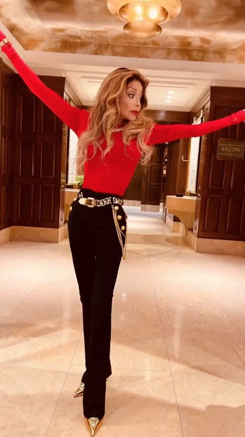 Niepokojąco szczupła La Toya Jackson