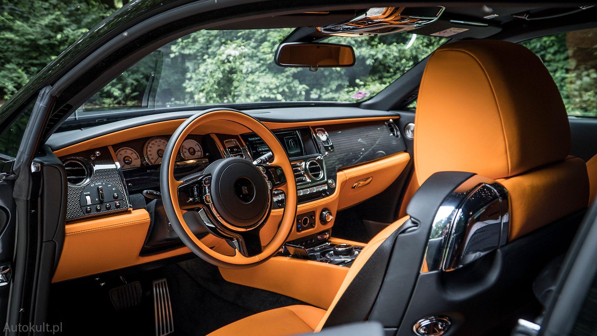 Rolls-Royce Wraith Black Badge (2020) (fot. Mateusz Żuchowski)
