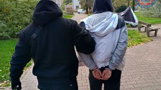 Szczecin: 17-latek napadł na 13-latka w autobusie miejskim. Zmusił go do oddania bluzy wartej 500 złotych