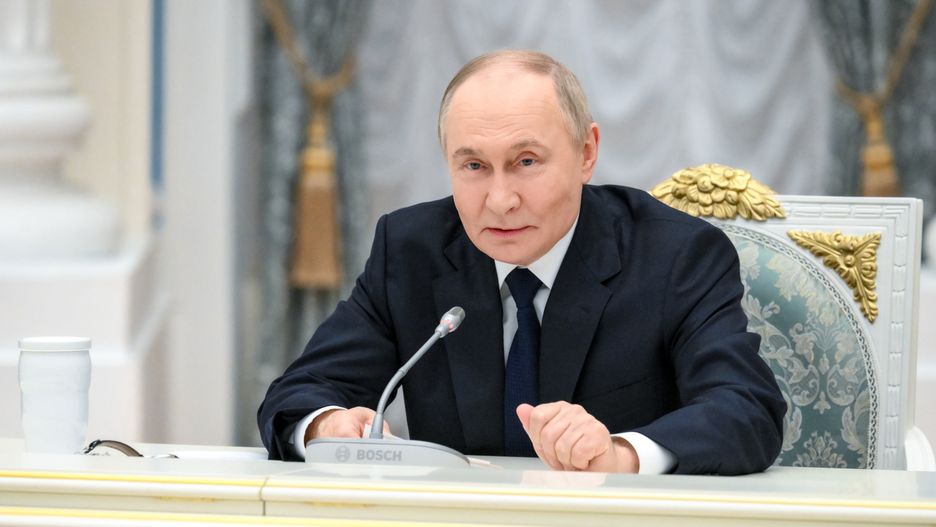 Russian President Vladimir Putin meets Russian business leaders
epa12137207 Russian President Vladimir Putin holds a meeting with members of Russia's business community at the Kremlin in Moscow, Russia, 26 May 2025.  EPA/GRIGORY SYSOEV/SPUTNIK/KREMLIN / POOL 
Dostawca: PAP/EPA.
GRIGORY SYSOEV/SPUTNIK/KREMLIN / POOL
Russian business, round table, meeting
