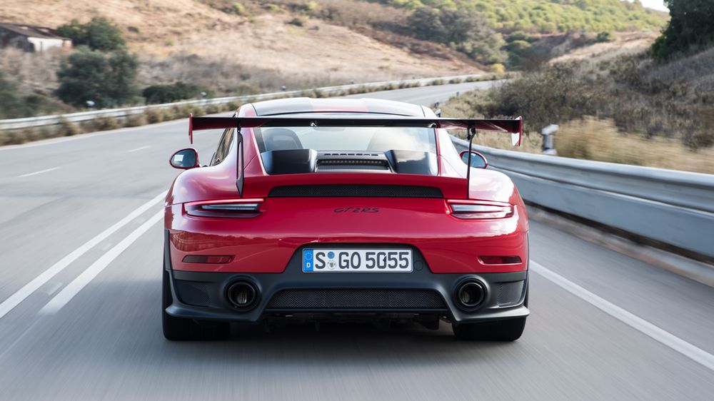 Model 911 GT2 RS nie doczeka się wersji z manualną przekładnią