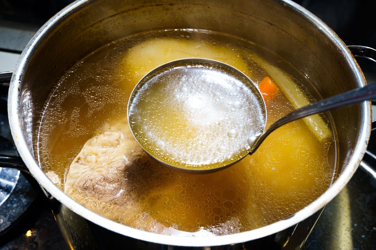 Add vinegar to the broth. The taste will surprise you greatly.