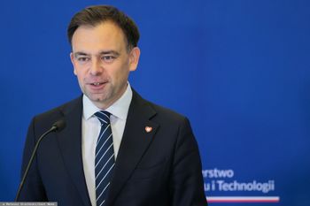 Minister o nowej prognozie. "Polska przegoni Szwajcarię"