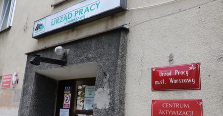 Warszawa. Tarcza antykryzysowa. Wnioski prawie rozpatrzone. 150 pracowników oddelegowanych