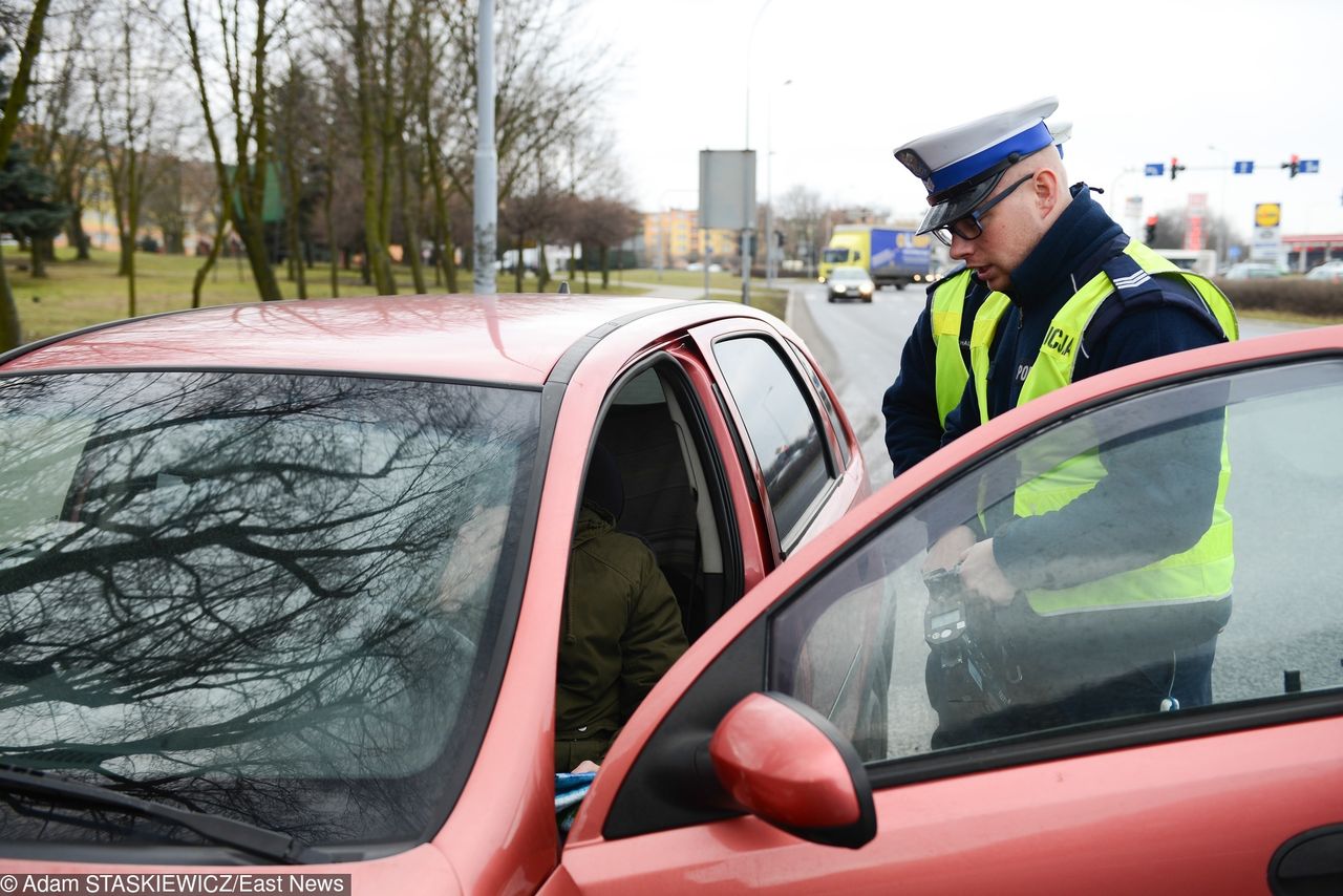 Karę można otrzymać bez udziału policji, nawet jeśli w ogóle nie jeździmy nieubezpieczonym samochodem