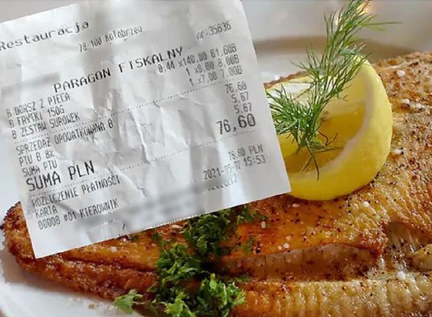 "Odkłamujemy Bałtyk". Burmistrz Mielna uderza w "paragony grozy"