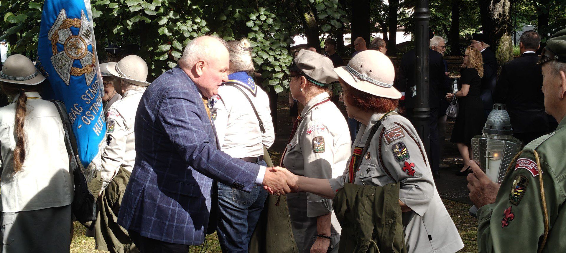 Kliknij strzałkę, aby przejść do następnych zdjęć!