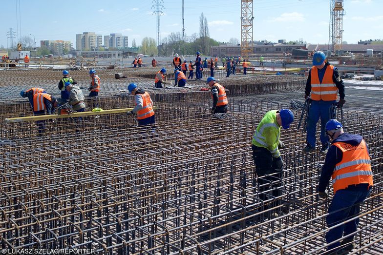 Kredyty dla Polski na drogi i kolej. EBI pożyczył ponad 4 mld euro