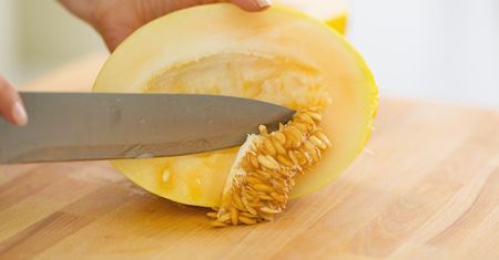 Melon miodowy – odmiany, właściwości, zastosowanie, kaloryczność