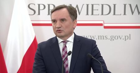 Prokuratura nie zbada wątku w sprawie wyborów kopertowych. J. Sasin: Nie dziwi mnie to zupełni