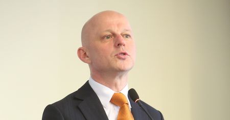 Obniżka VAT? Minister finansów przyznaje, że na razie nie ma szans