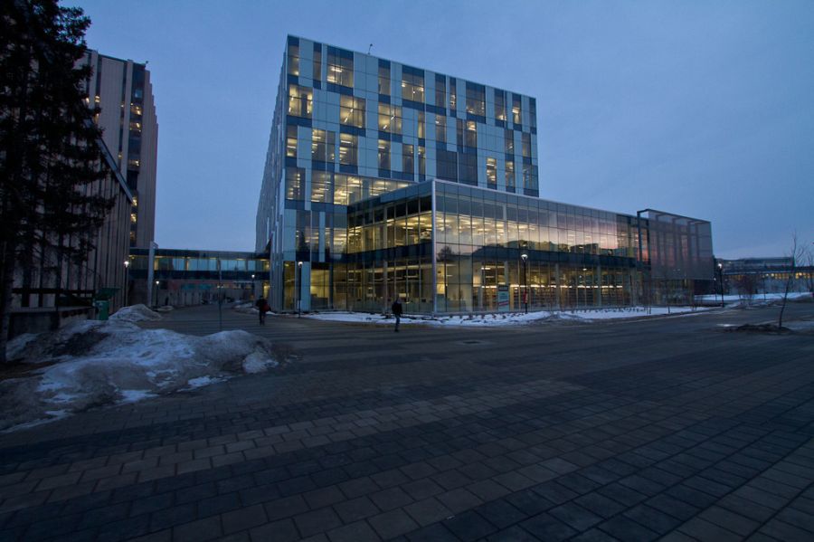 Cyfrowa biblioteka Uniwersytetu Calgary [wideo]
