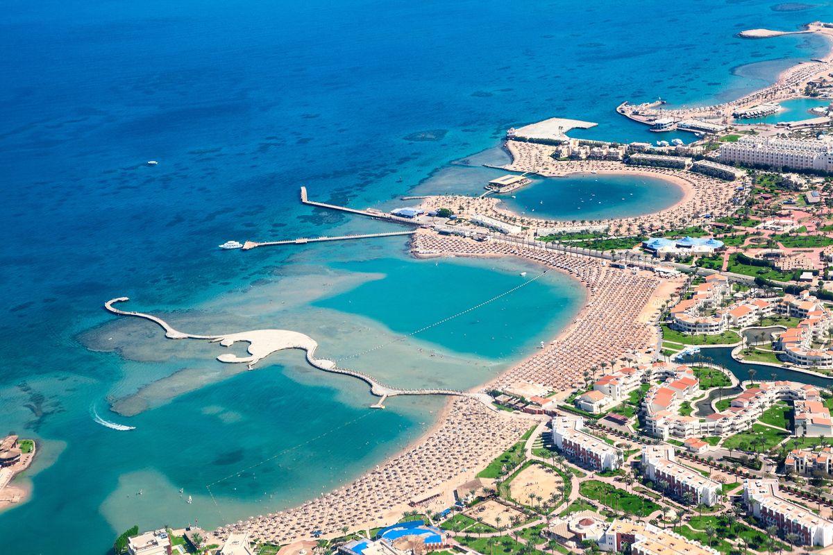 Na plażach w Hurghady wprowadzono stan wyjątkowy