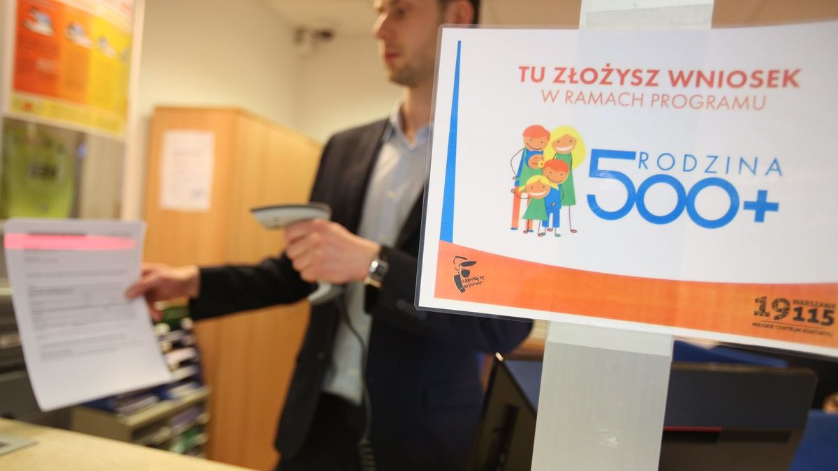 Platforma Obywatelska chce dawać 500 zł na każde dziecko