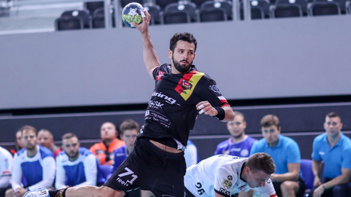 WP SportoweFakty / KRZYSZTOF BETNEROWICZ / Na zdjęciu: Stanisław Makowiejew w akcji