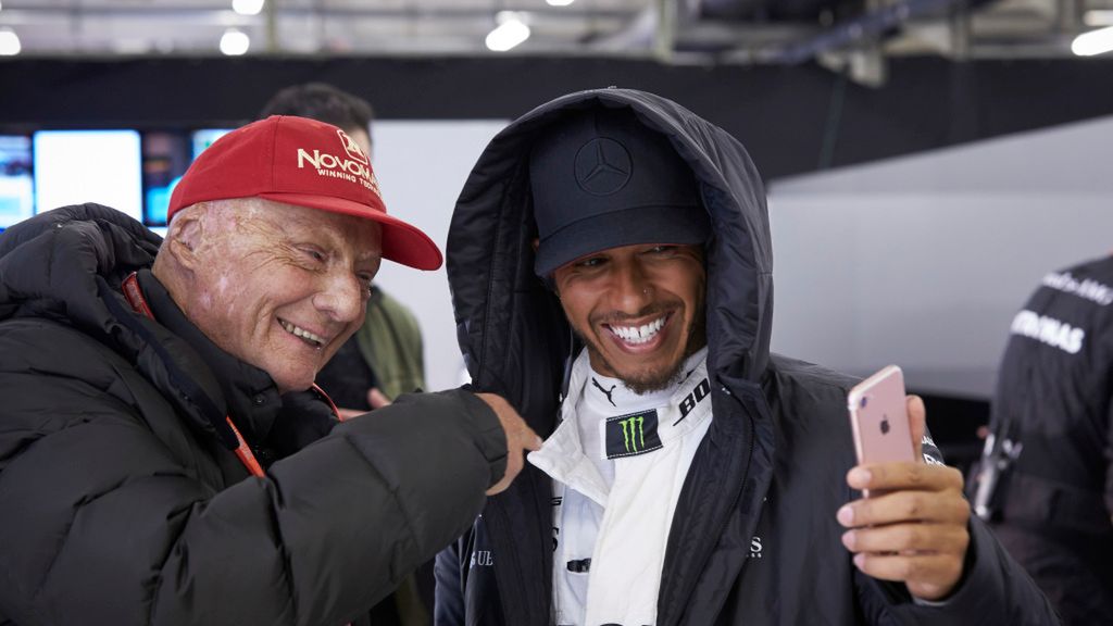 Zdjęcie okładkowe artykułu: Materiały prasowe / Mercedes AMG Petronas F1 / Na zdjęciu: Niki Lauda i Lewis Hamilton
