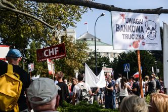 Banki sięgnęły po miecz obosieczny. Wszystko w rękach frankowiczów