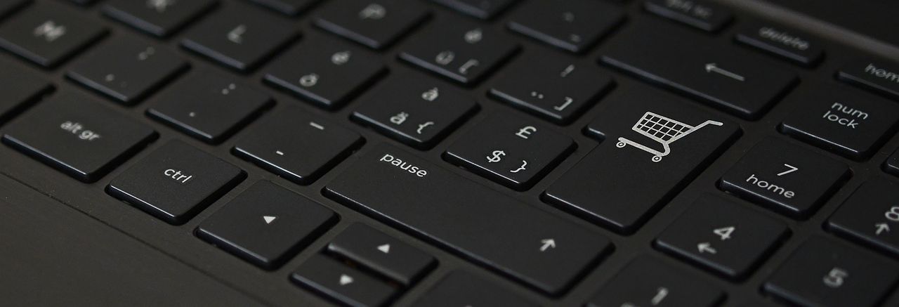 Mogą cię okraść w twoim domu. Uważaj na nowy typ oszustów internetowych