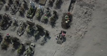 Koronawirus w Meksyku. Dramatyczna sytuacja na cmentarzach