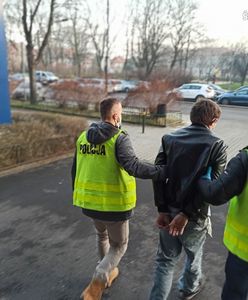 Zabrze. Groził ekspedientce i zaatakował policjantów, skończył w areszcie