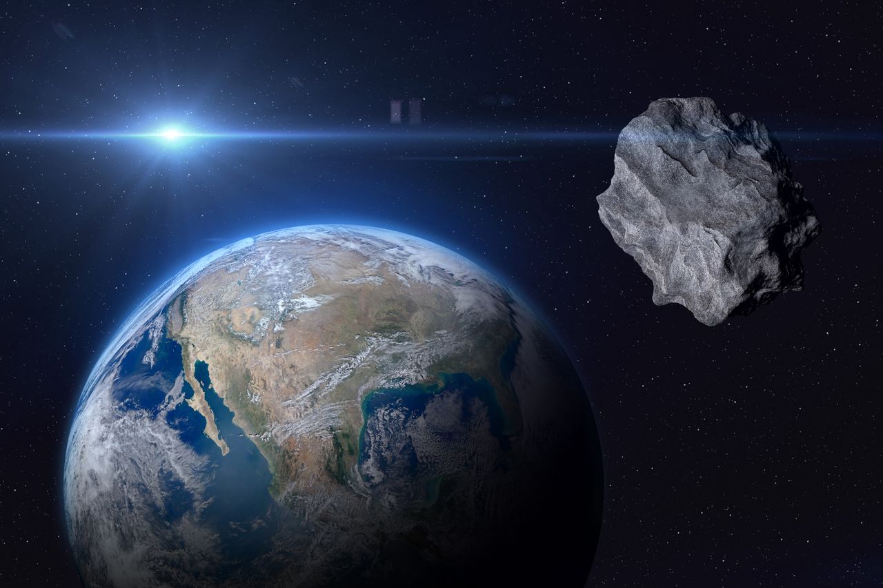 Pomylono Teslę z asteroidą. Kosmiczne śmieci na orbicie