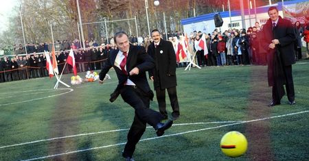 Orliki popadają w ruinę. Co trzeci nie nadaje się do użytku
