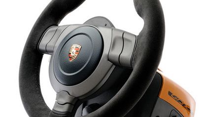 Kierownica komputerowa też może być dziełem sztuki 1