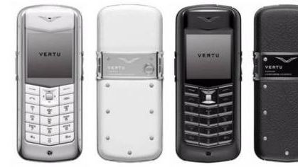 Vertu Constellation Pure z ceramicznymi klawiszami 1