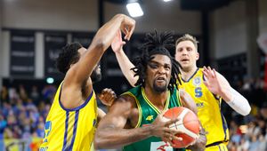 Iskrzyło na parkiecie. To była wojna o play-off