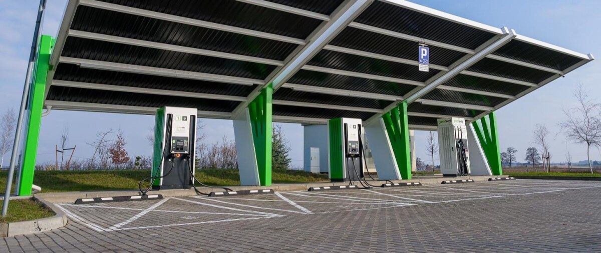 Nowe inwestycje drogowe w ładowarki do aut elektrycznych
