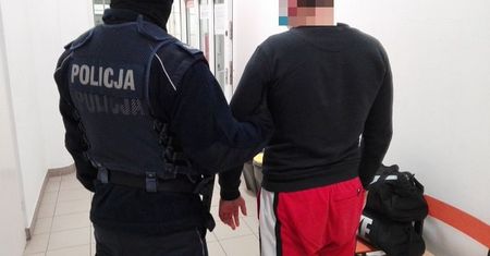 Głogów. Grozili 14-latkowi pobiciem i podpaleniem włosów, zabrali mu telefon. W więzieniu mogą spędzić nawet 8 lat życia