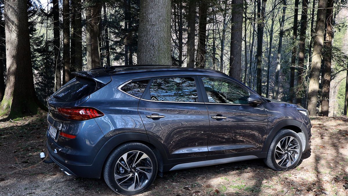 Brytyjscy aktywiści chcą zakazać reklamy samochodów typu SUV