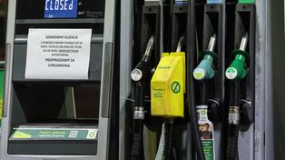 Tam paliwa zabrakło już wczoraj wieczorem. Kierowcy czekali na darmo