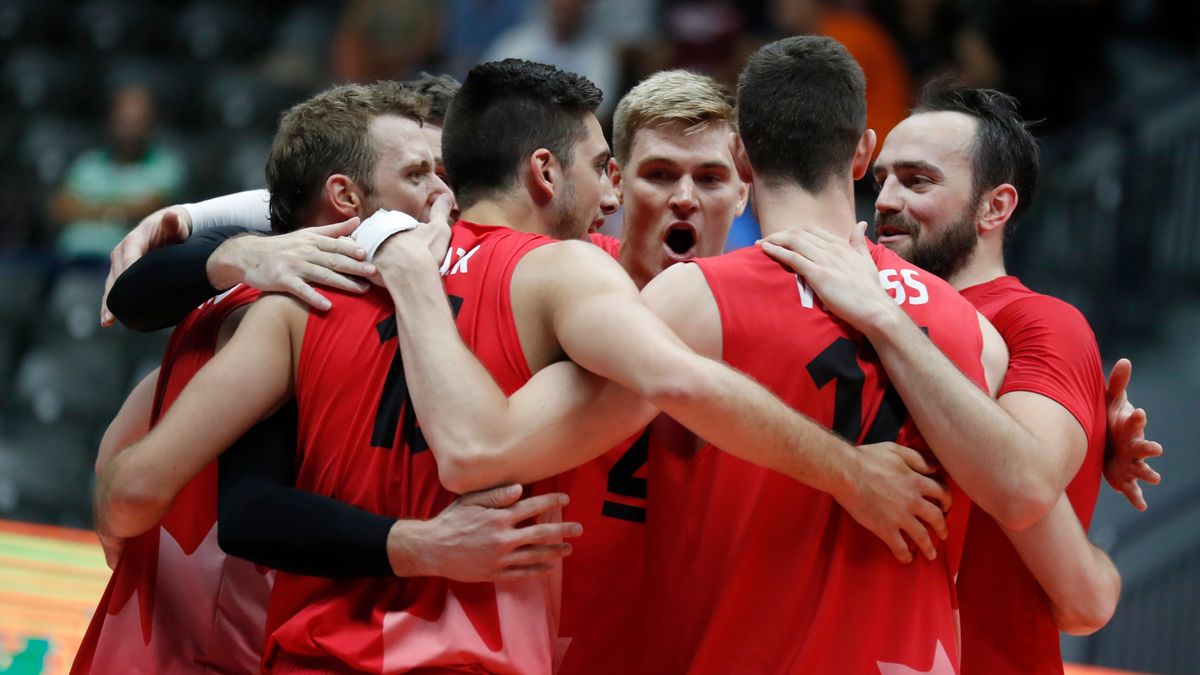 Materiały prasowe / FIVB / Na zdjęciu: siatkarze reprezentacji Kanady