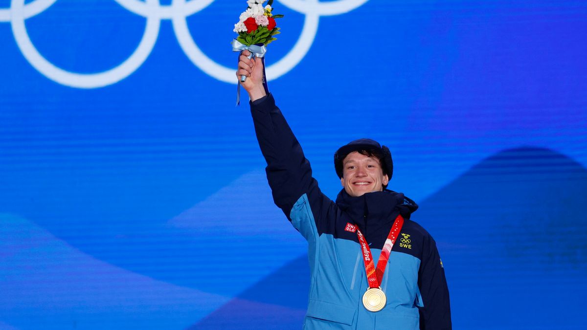 PAP/EPA / MARK CRISTINO / Na zdjęciu: Nils van der Poel