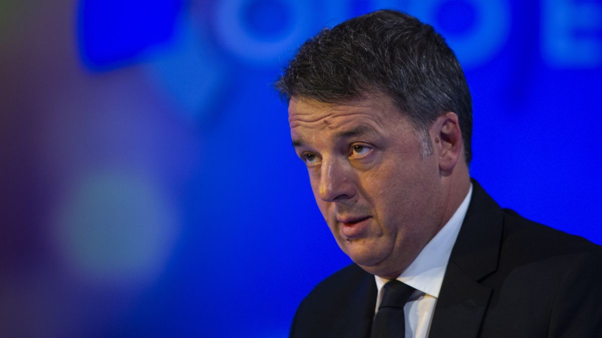 ROME, ITALY - 2021/11/12: Senator Matteo Renzi seen before the TV show Otto e Mezzo in Rome. (Photo by Stefano Costantino/SOPA Images/LightRocket via Getty Images)