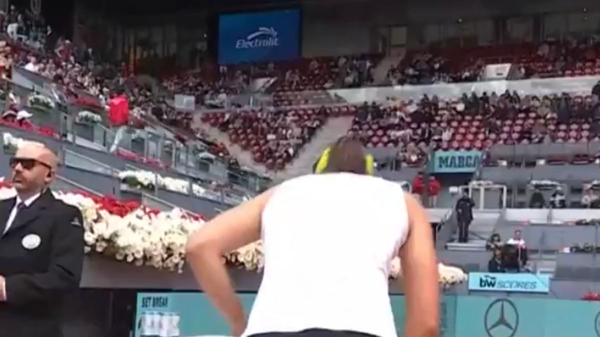 Twitter / WTA / Na zdjęciu: trybuny podczas meczu Igi Świątek