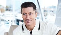 Robert Lewandowski reklamuje jachty Sunreef