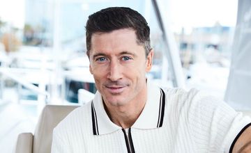 Robert Lewandowski reklamuje jachty Sunreef