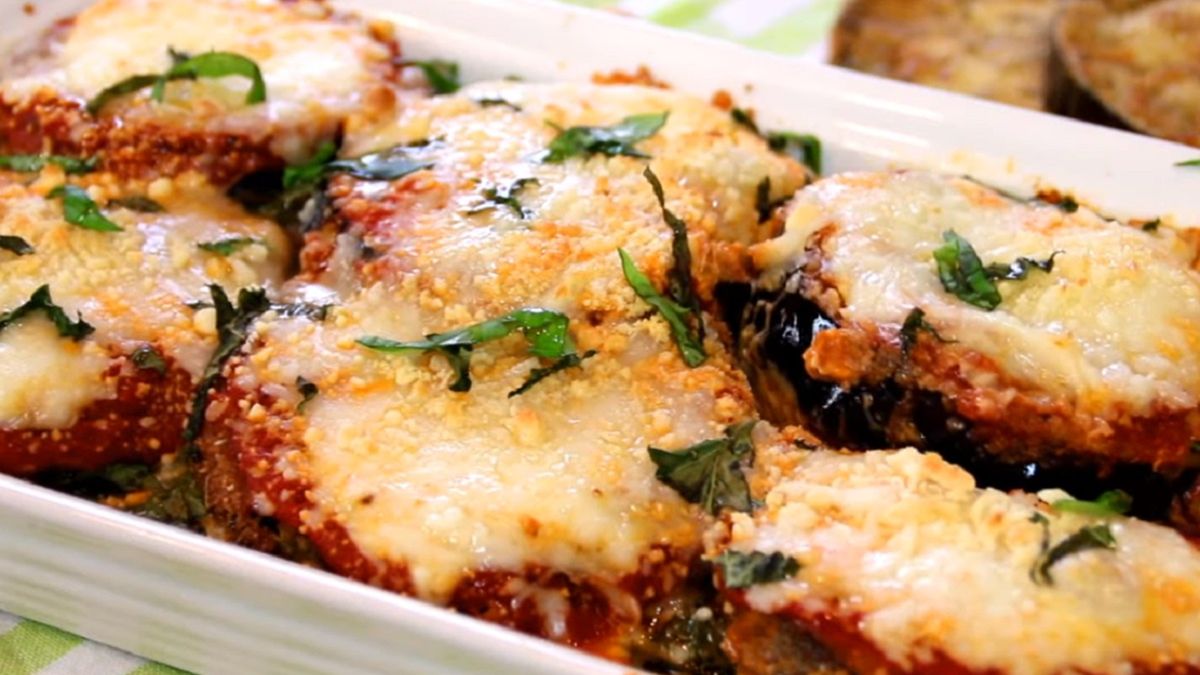 Lasagne z bakłażanem to świetna alternatywa dla klasycznego dania. 