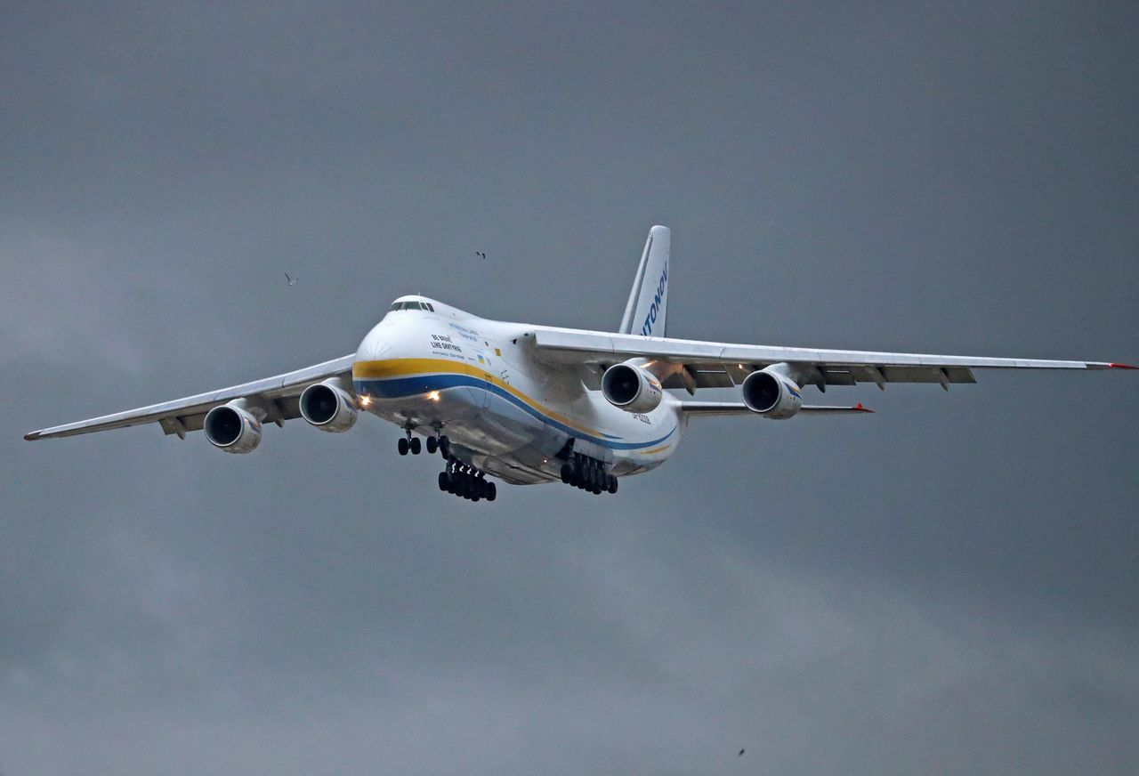 Antonov An-124 - zdjęcie poglądowe